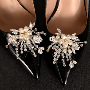 One Pair Floral Pearl Crystal Tassel Shoe Clips for Bridal Wedding Decorative Pointed Toe Heels
