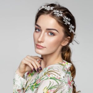 Elegant Floral Leaf Pearl Crystal Silver Bridal Hairband Ideal for Bride Bridesmaid Wedding Gown Styling