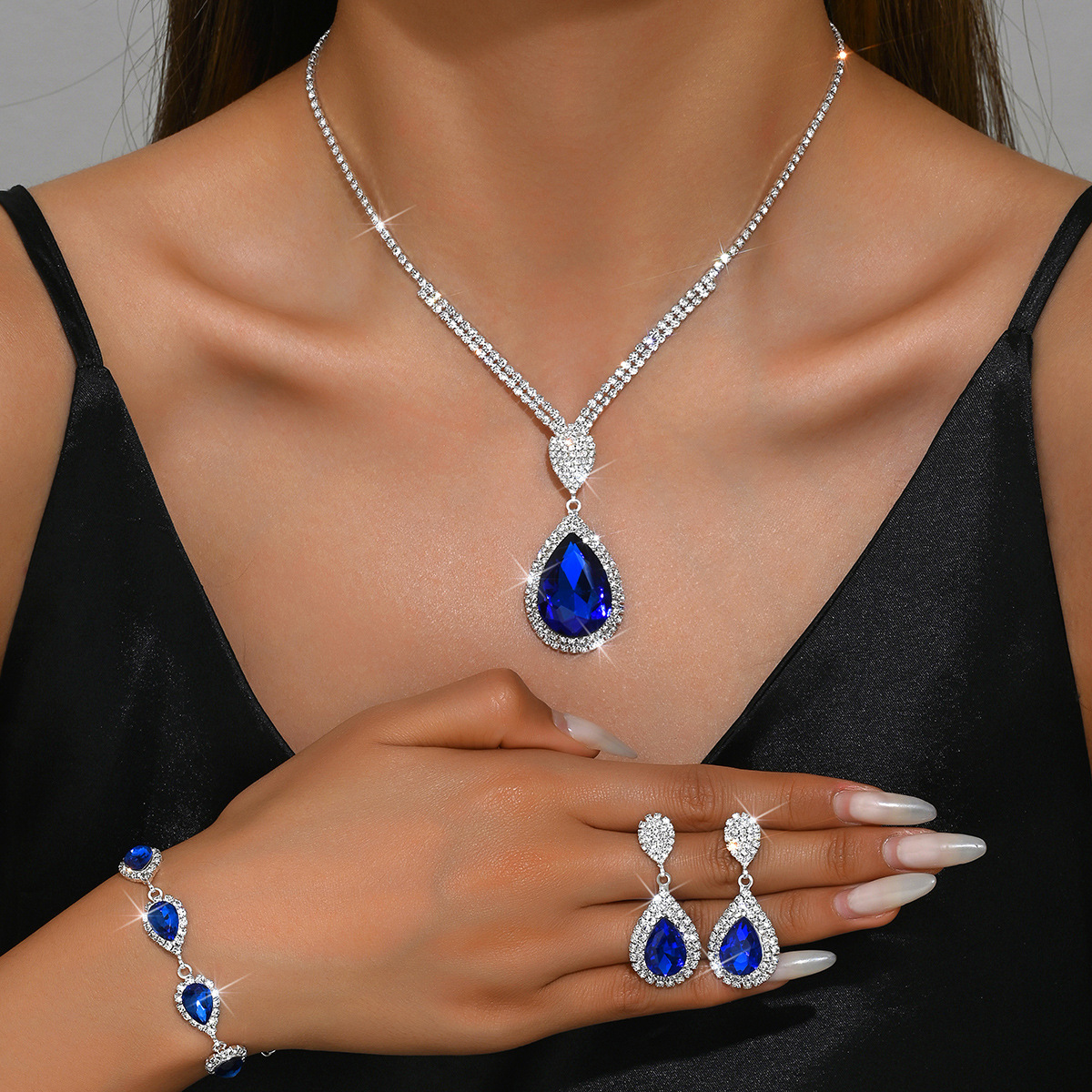 Pear Shape Halo Gem Pendant Necklace Bracelet Drop Earrings Women Luxury Gala Jewelry Matching Set