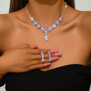 Gorgeous Floral Teardrop Pendant Jewelry Set For Gala And Wedding Events