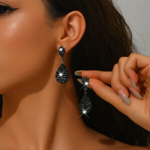 Stunning Two-Tier Teardrop Rhinestone Dangle Earrings For Evening Formal Party Occasion Styling