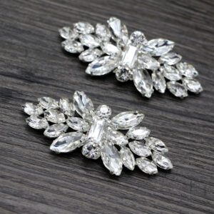Romantic Pearl Flower Hair Comb Silver Crystal Leaf Bridal Wedding Headpiece for Women Bride Party