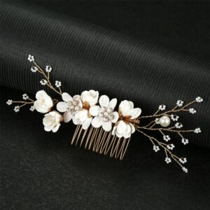 Handmade White Flower Pearl Rhinestone Bridal Hair Comb Romantic Wedding Hairpiece for Brides And Bridesmaids