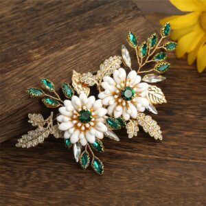 Vintage White Floral Emerald Crystal Brooch Elegant Garment Accessory for Women and Bridal Ladies Girls