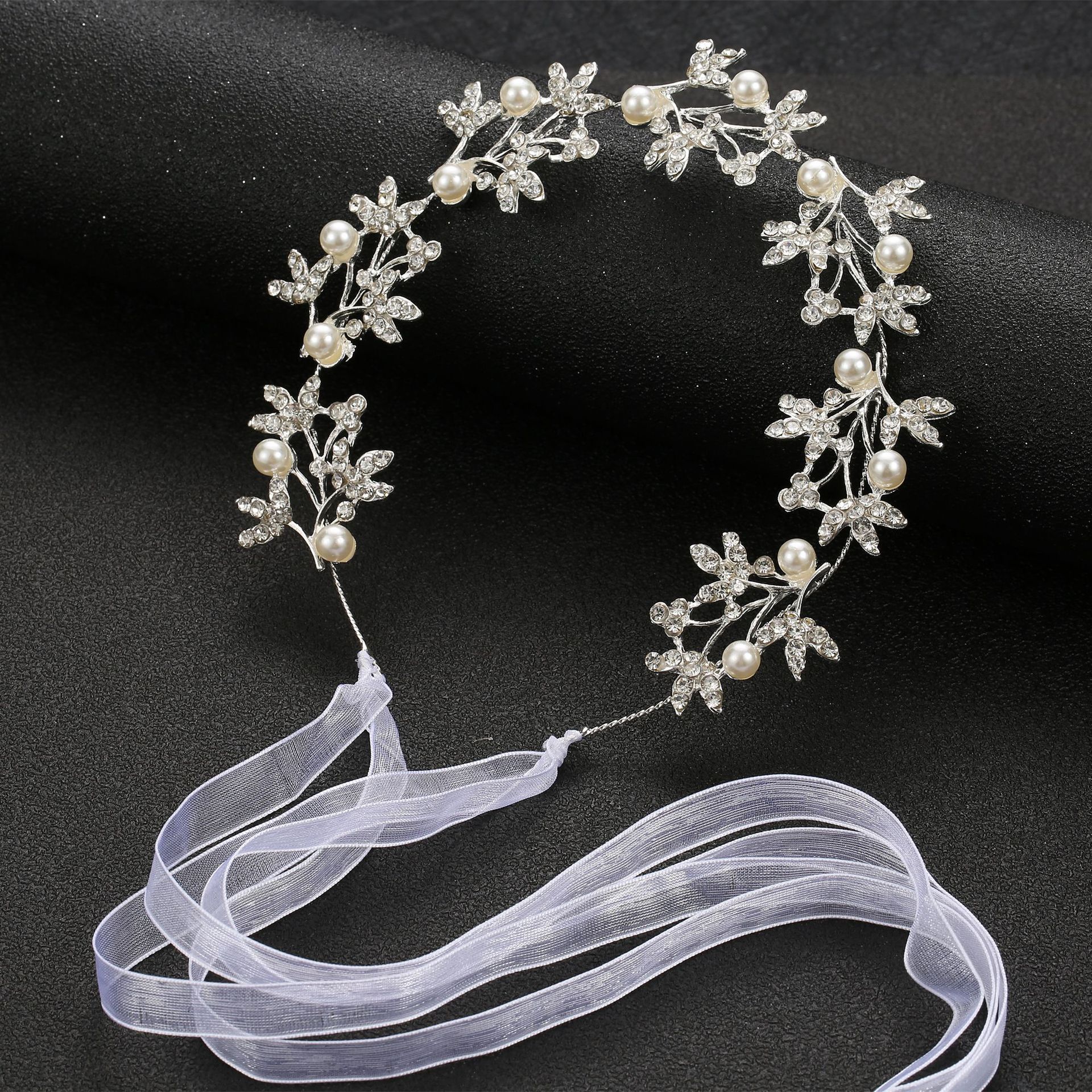 Elegant Floral Leaf Pearl Crystal Silver Bridal Hairband Ideal for Bride Bridesmaid Wedding Gown Styling - Image 3
