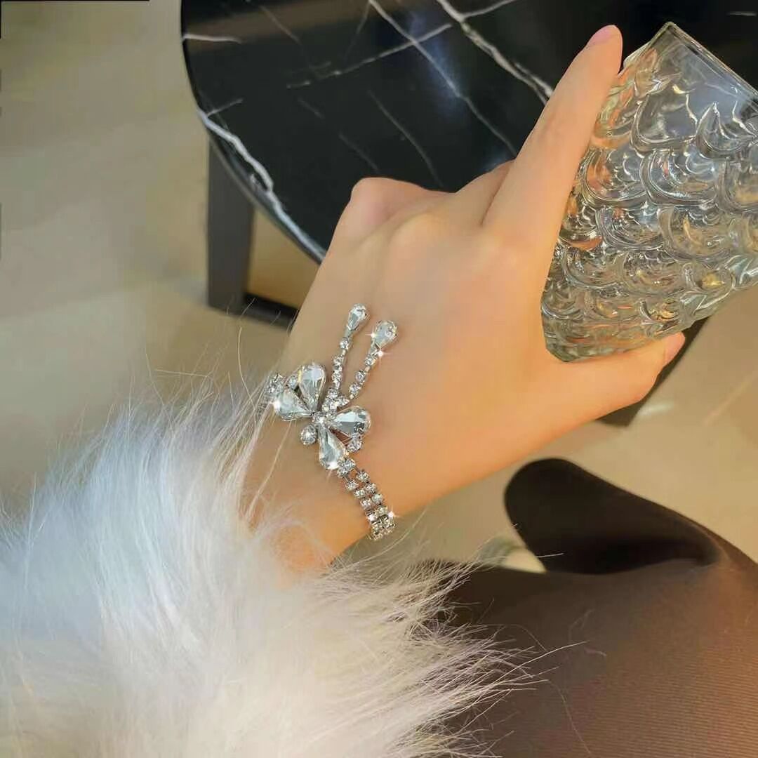Silver‑Tone Flower Crystal Drop Jewelry Set Necklace Earrings Ring Formal Wedding Party for Women Gift - Image 3