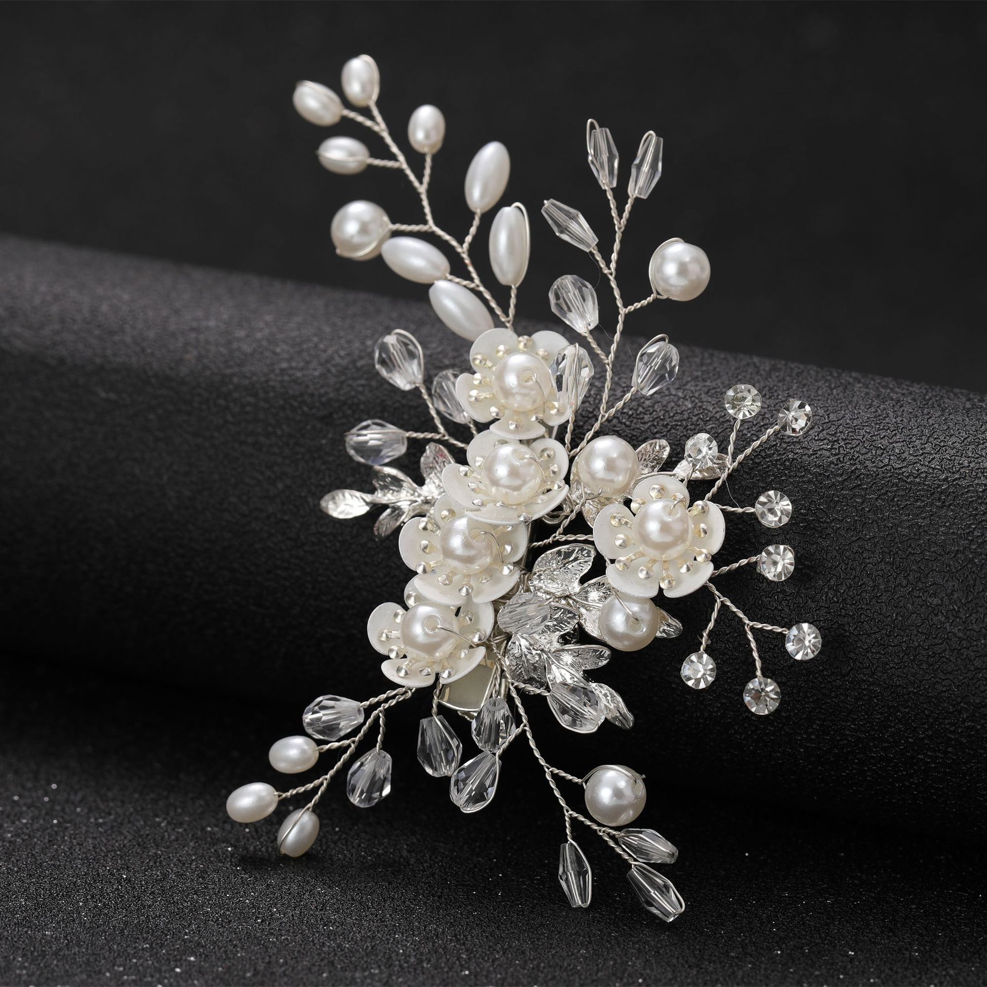 Handmade Gold Floral Pearl Crystal Bridal Hair Clip Elegant Wedding Hair Accessory For Bride Events - Image 4