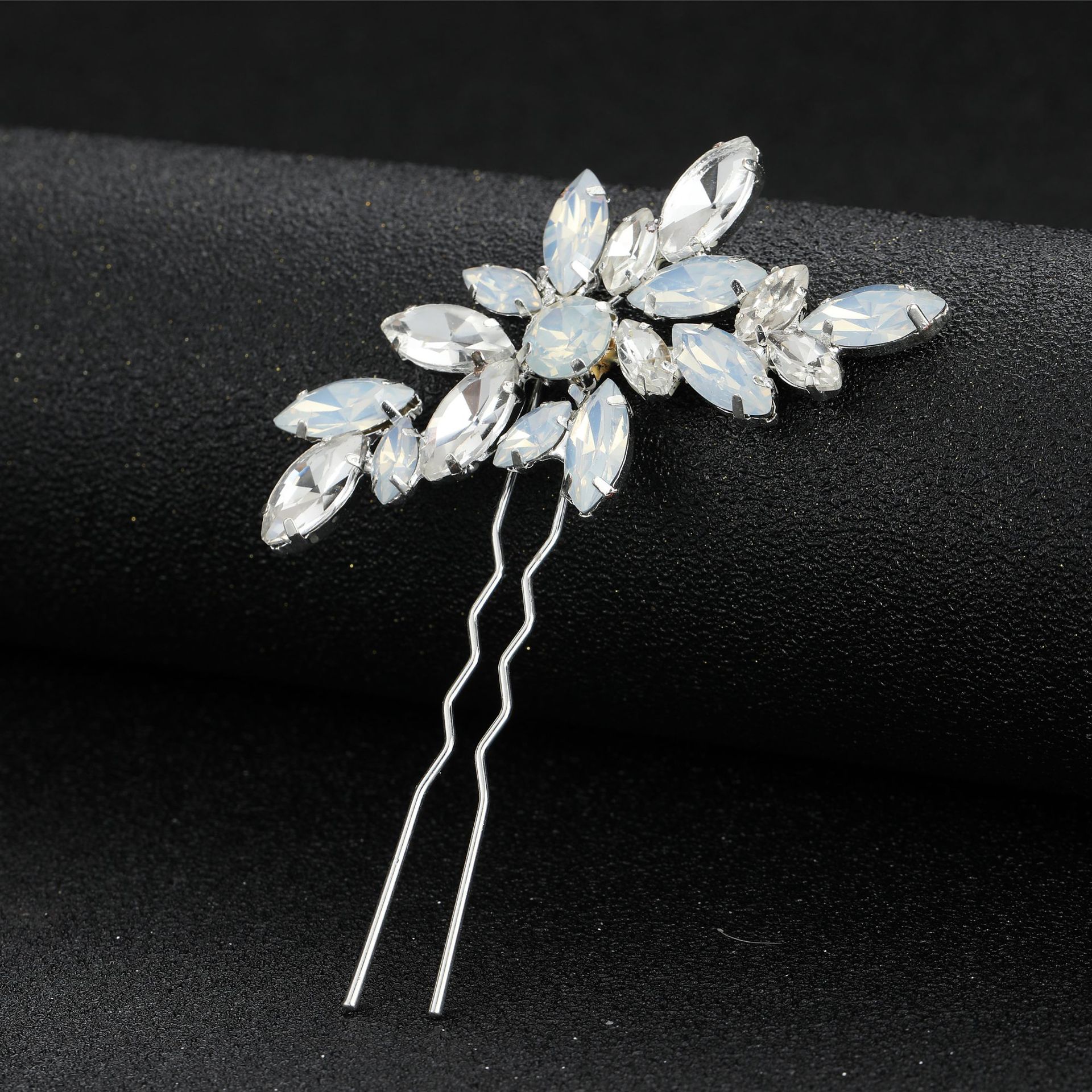 Crystal Leaf Hair Clips Bridal Wedding Rhinestone Hair Accessories for Women Styling - Image 4
