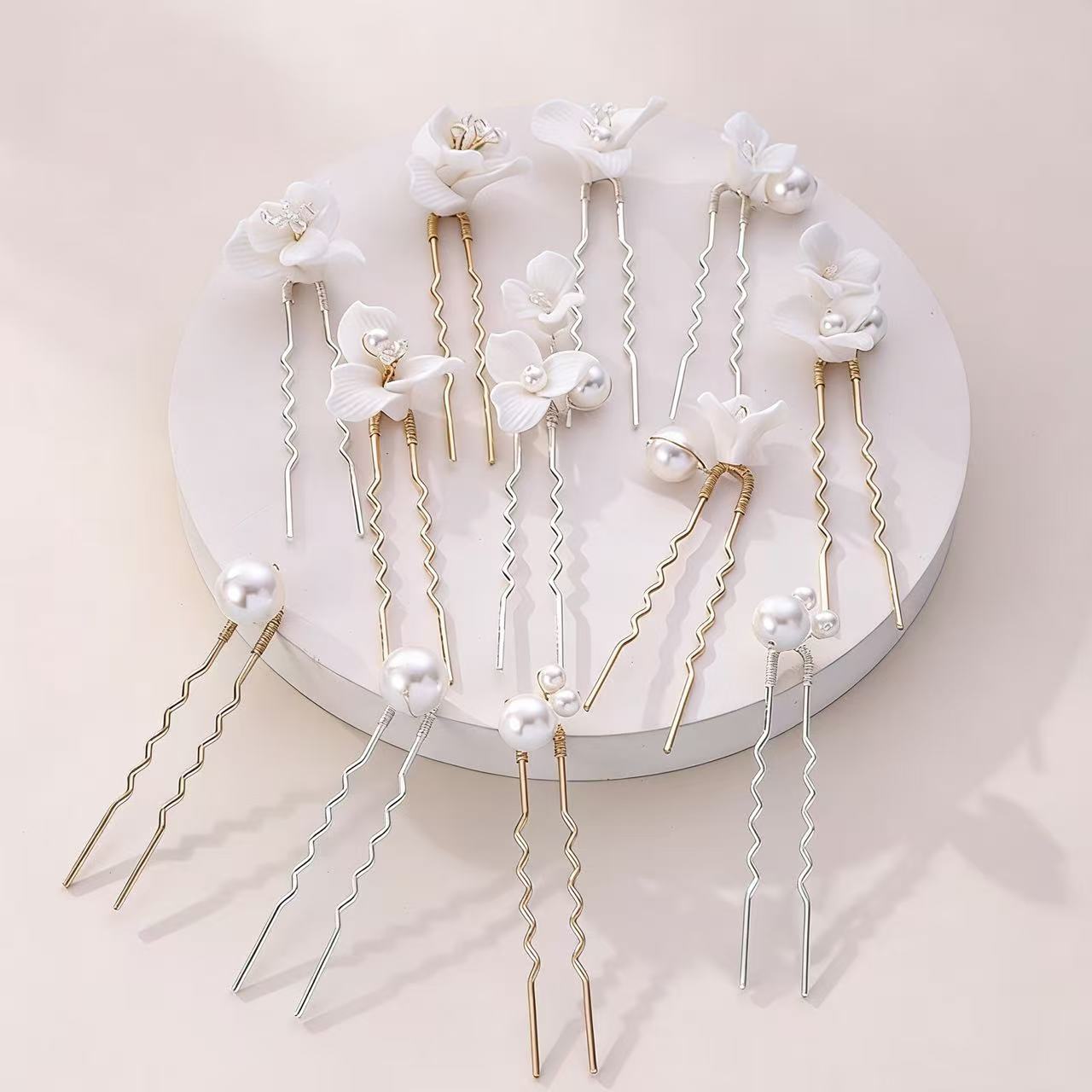 Minimalist White Flower Pearl U-pins, Bridal & Bridesmaid Hair Decor Set