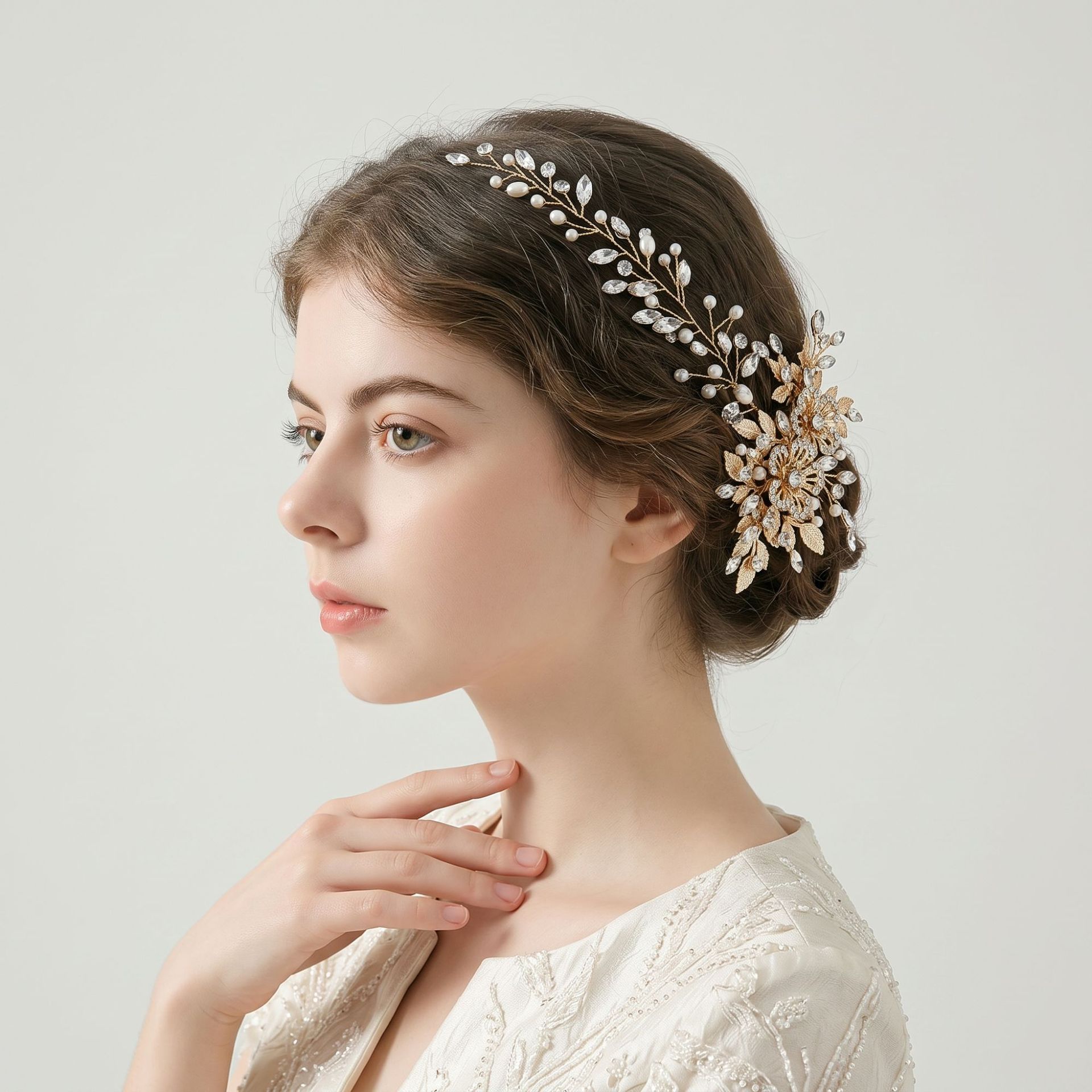 Elegant Metal Leaf Hair Garland, Pearl Cluster Hair Comb Set - Image 3