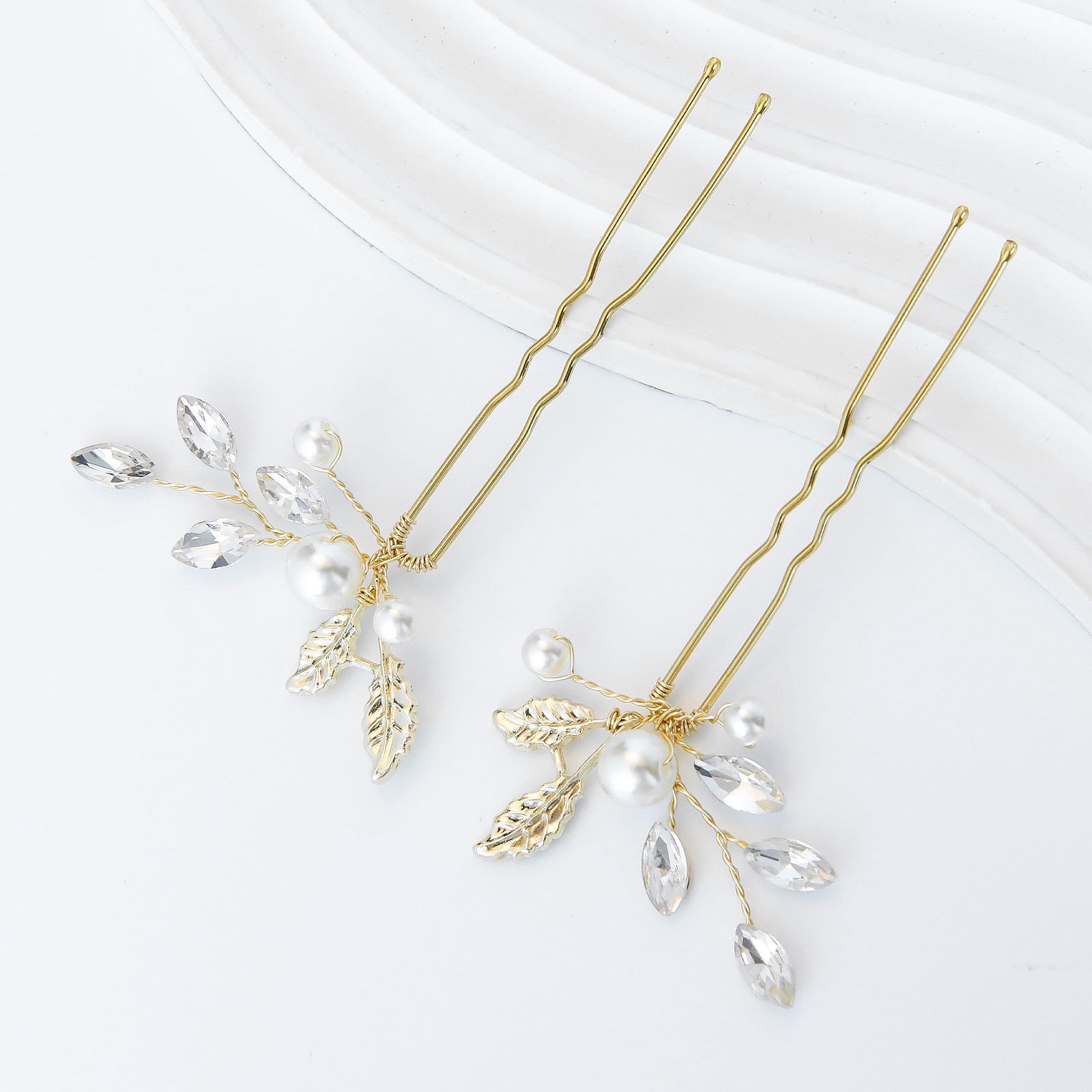 Elegant Crystal Leaf Hair Comb Set, Sparkling Pearl Bridal Headpiece - Image 3
