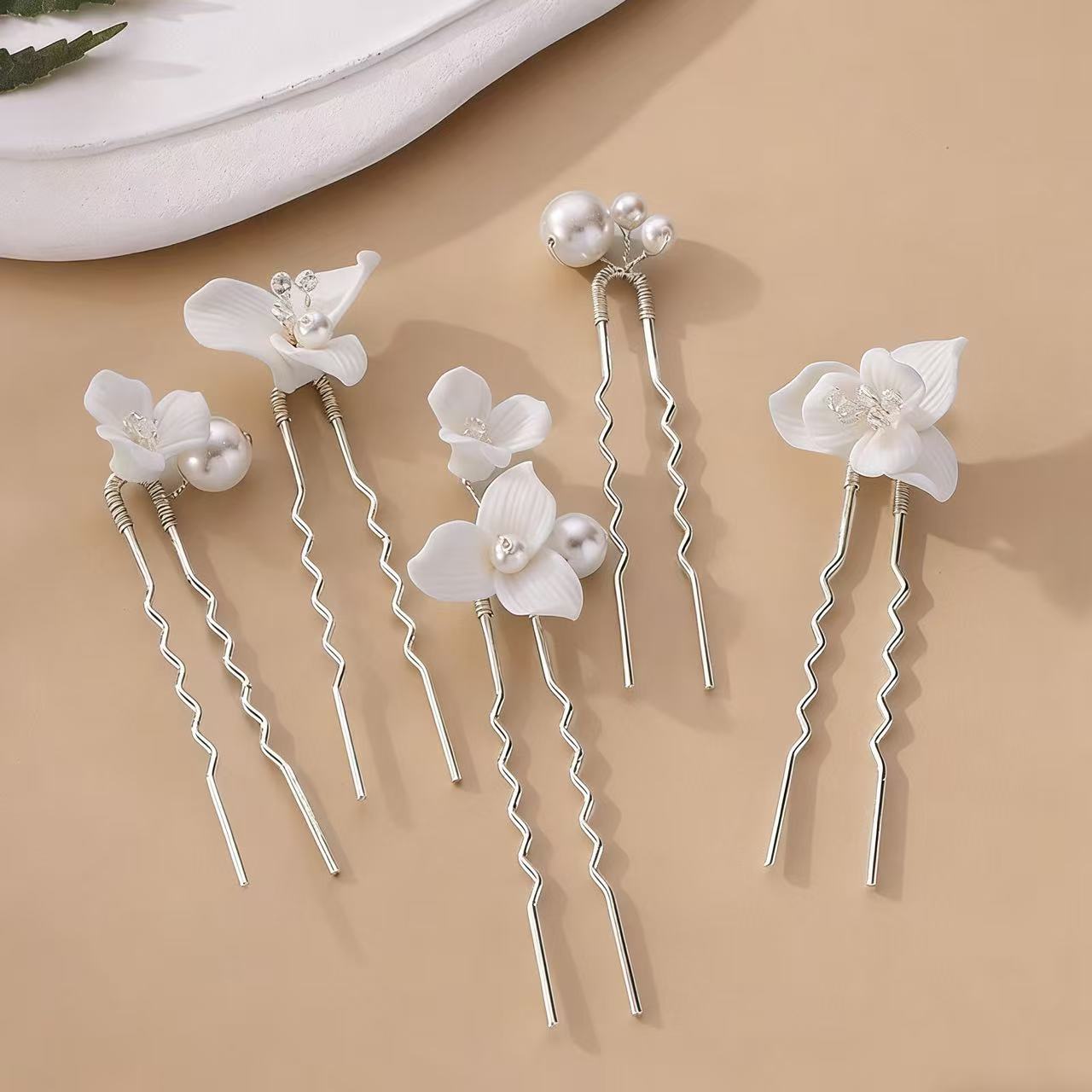 Minimalist White Flower Pearl U-pins, Bridal & Bridesmaid Hair Decor Set - Image 2